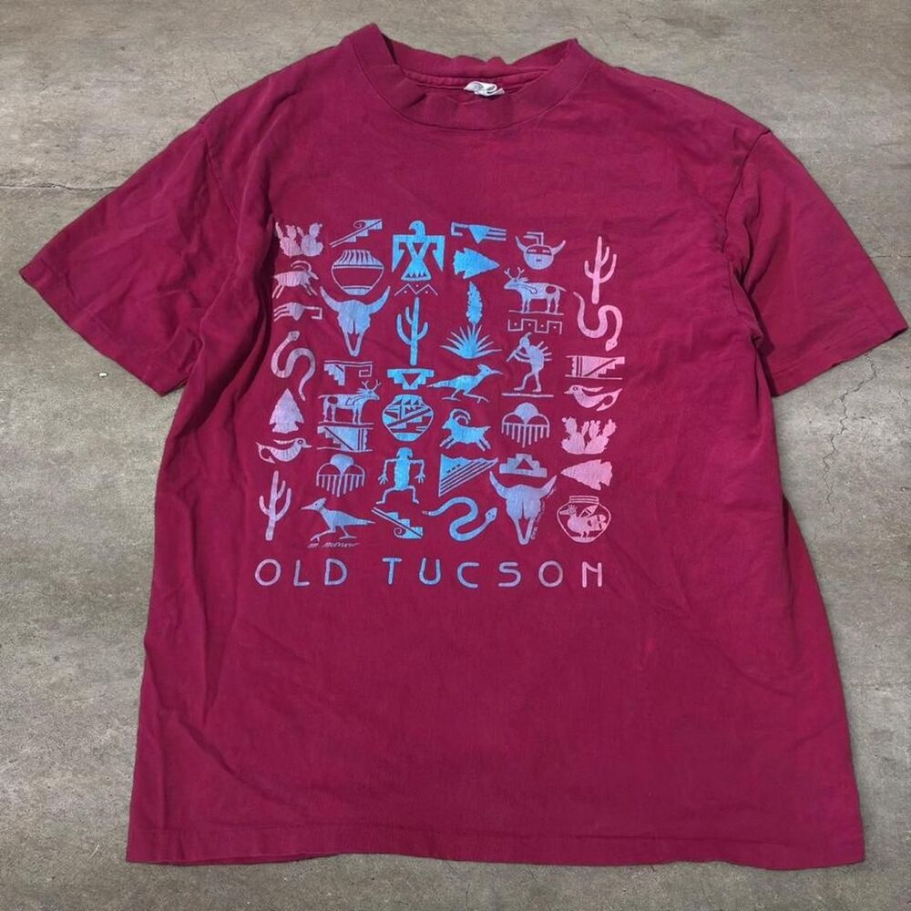 Unbranded Men's Burgundy and Red T-shirt